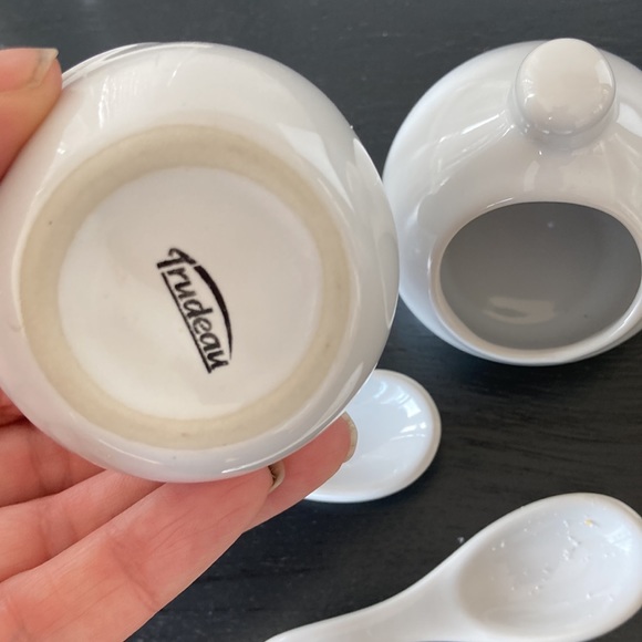 Condiment Set - Picture 3 of 3